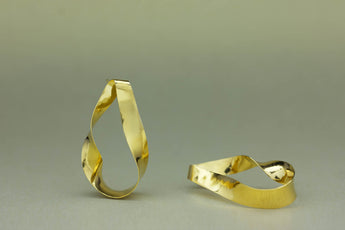 Twisted Loops - small, gold-plated